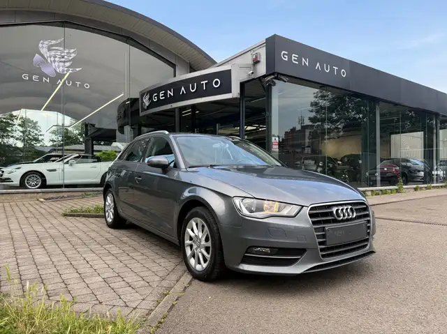 Audi A3 Sportback 1.6 TDi Ambition S tronic * 12 MOIS GARANTIE *