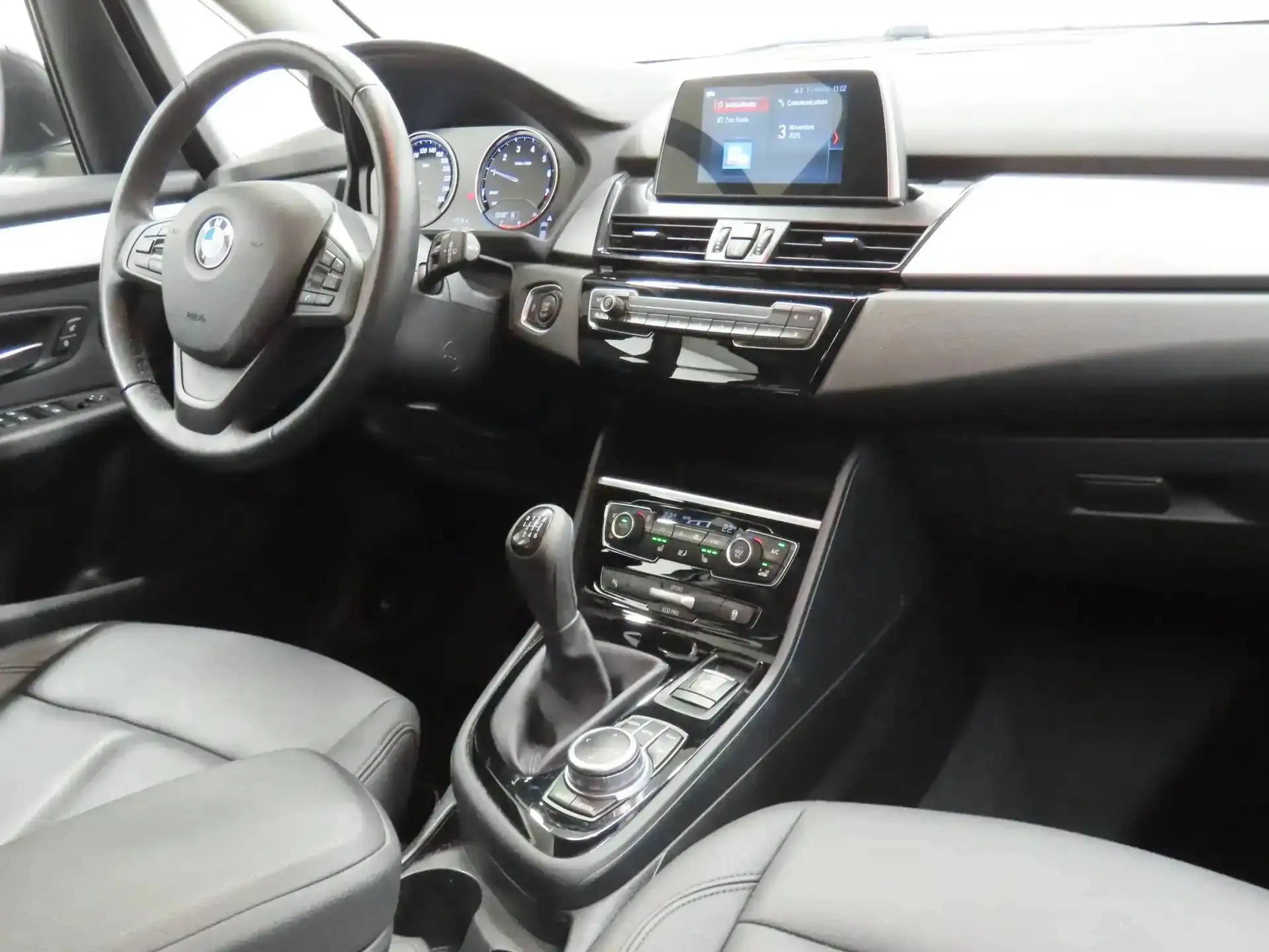 BMW 216 i Active Tourer *FULL LED-NAVI-CUIR-CRUISE-PARK* — photo 6