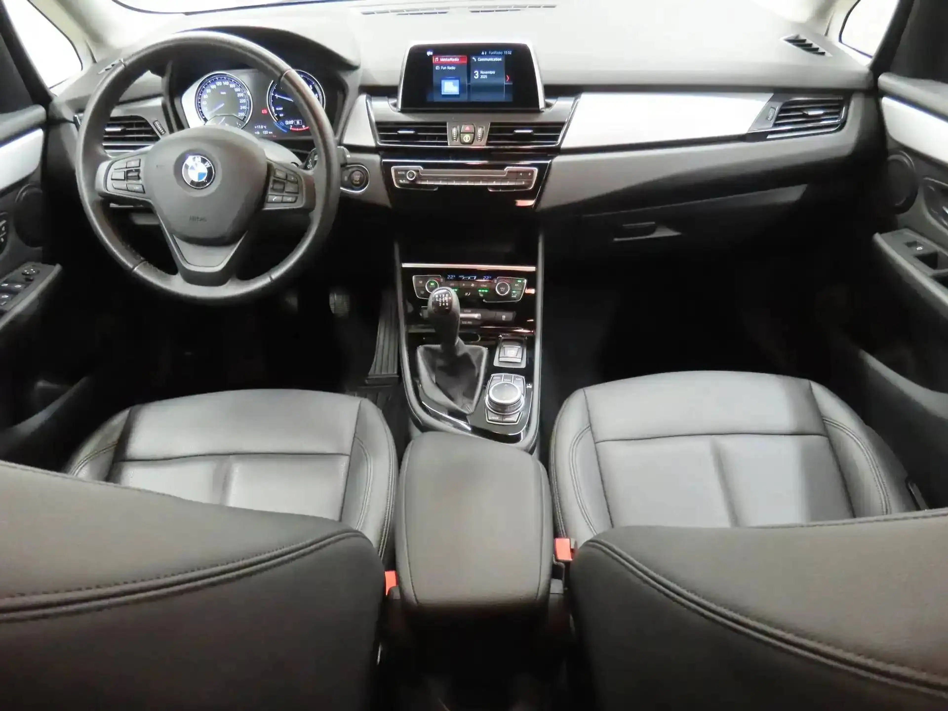 BMW 216 i Active Tourer *FULL LED-NAVI-CUIR-CRUISE-PARK* — photo 5