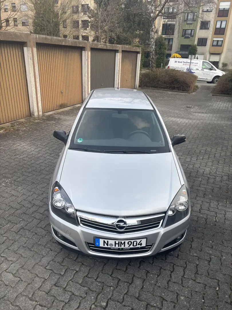Opel Astra Selection "110 Jahre" Grau - 1