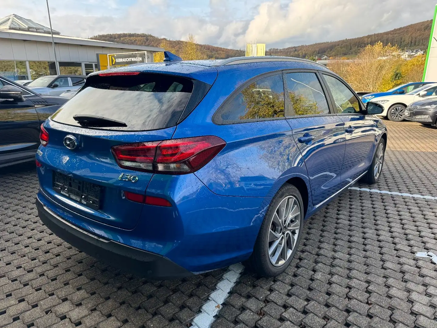 Hyundai i30 cw Passion Navi+LED+Kamera+AHK Bleu - 2