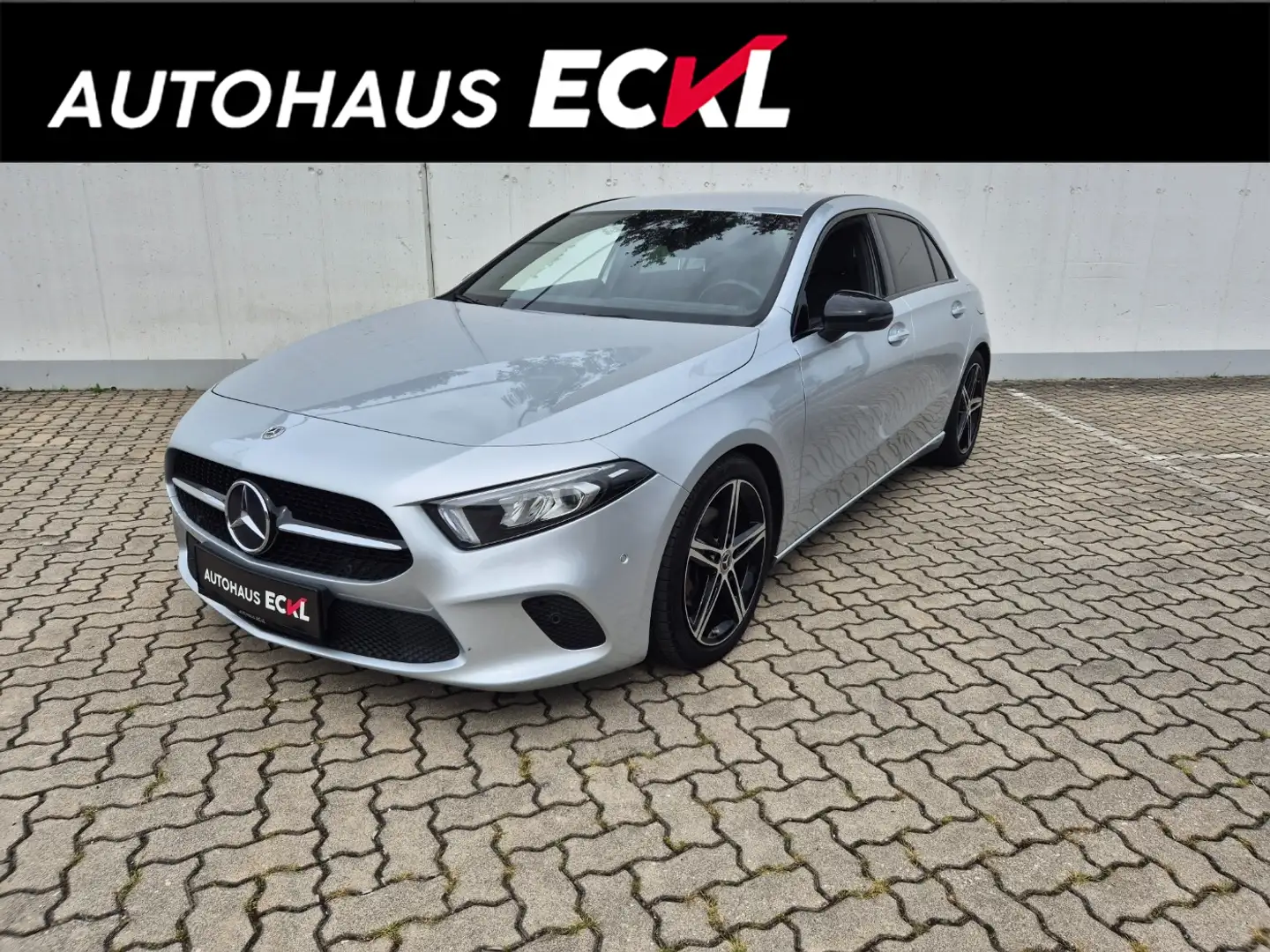 Mercedes-Benz A 200 d 4MATIC Aut. Progressive Gris - 1