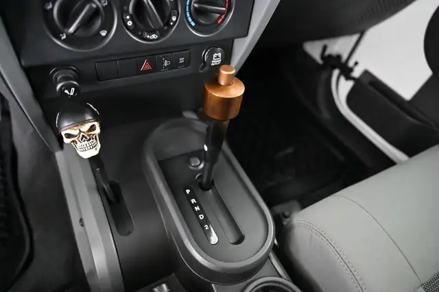 Jeep Wrangler view 19