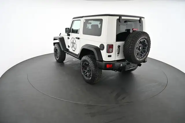 Jeep Wrangler view 9