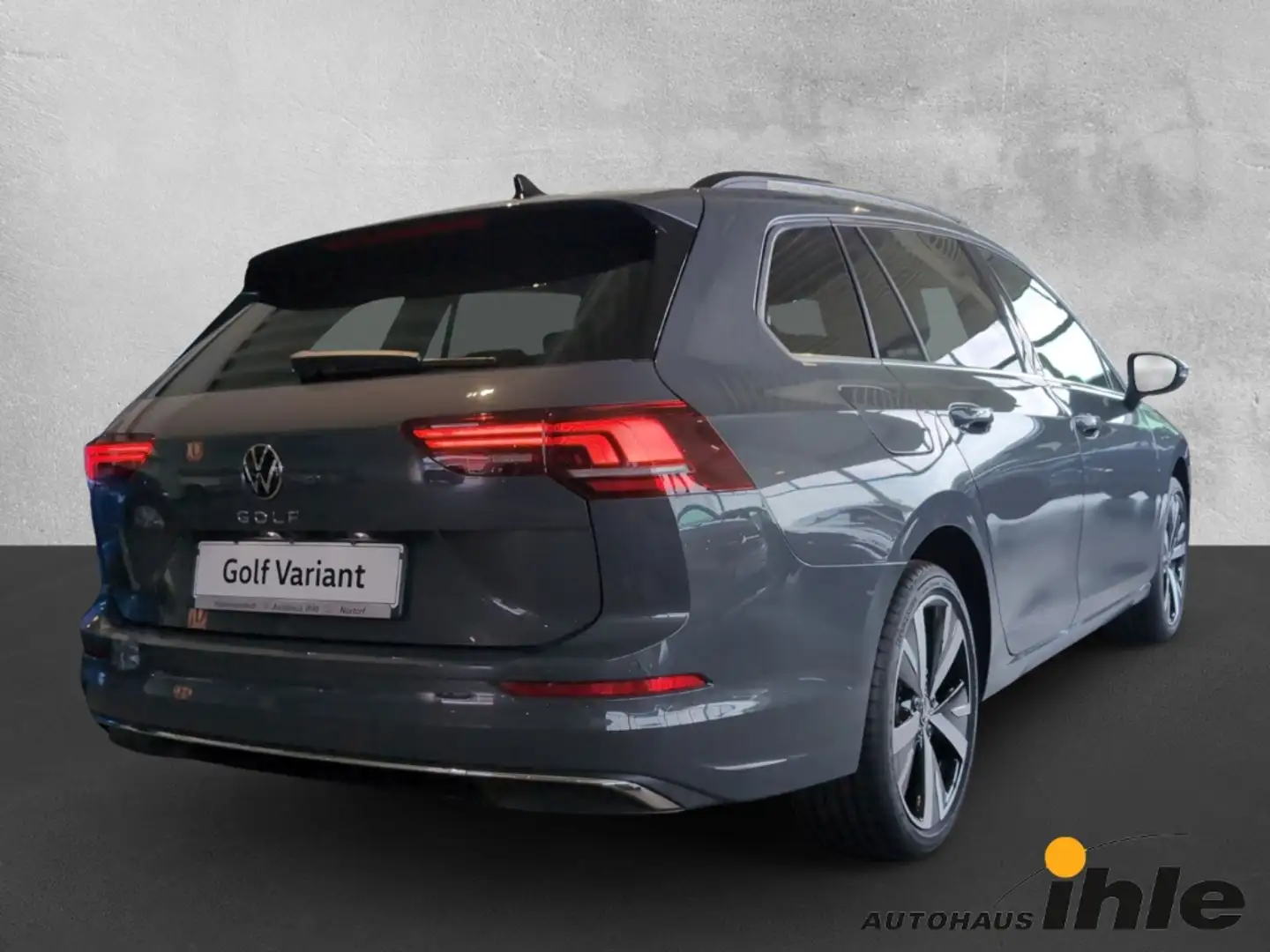 Volkswagen Golf Variant VIII 2,0 TDI DSG Style HEADUP+NAVI+AHK Grau - 2