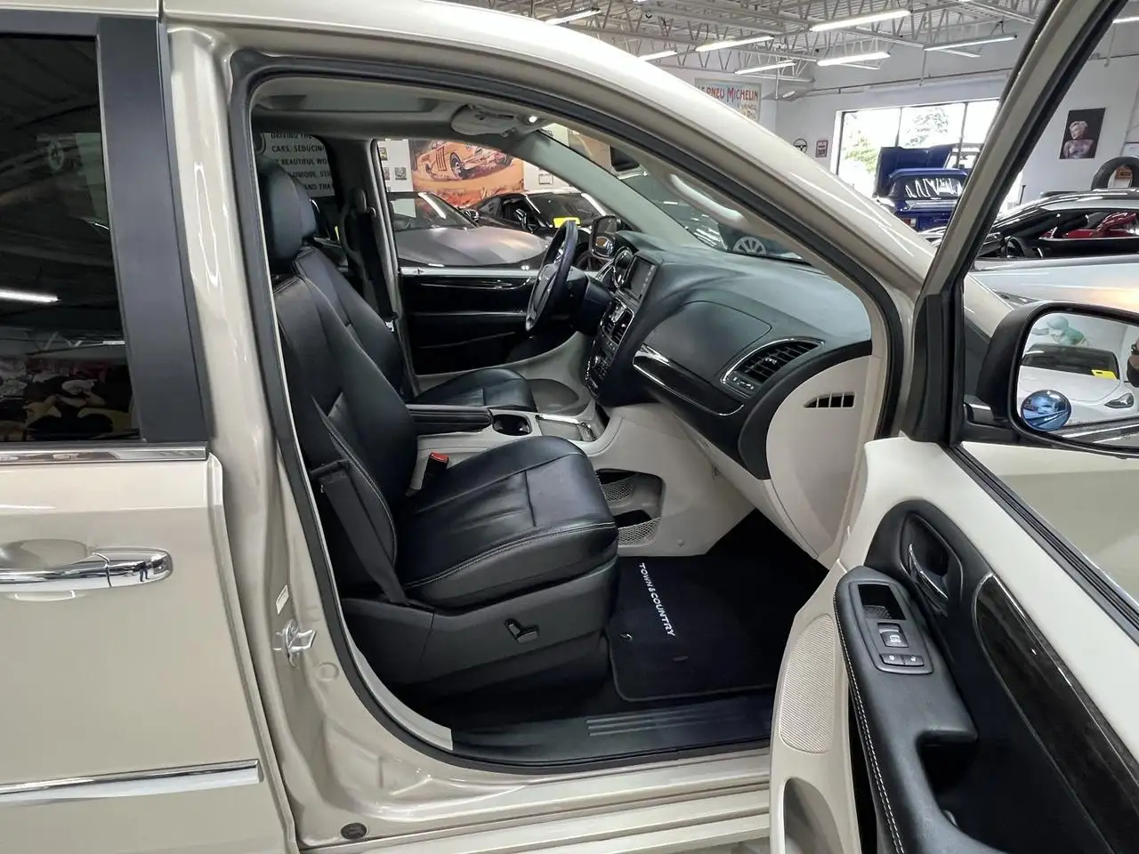 Chrysler Town & Country fotografie Chrysler Town & Country