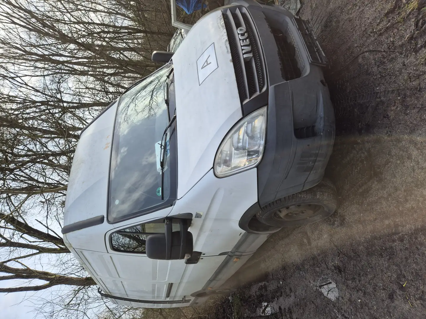 Iveco Daily 35 C 13 D - 1