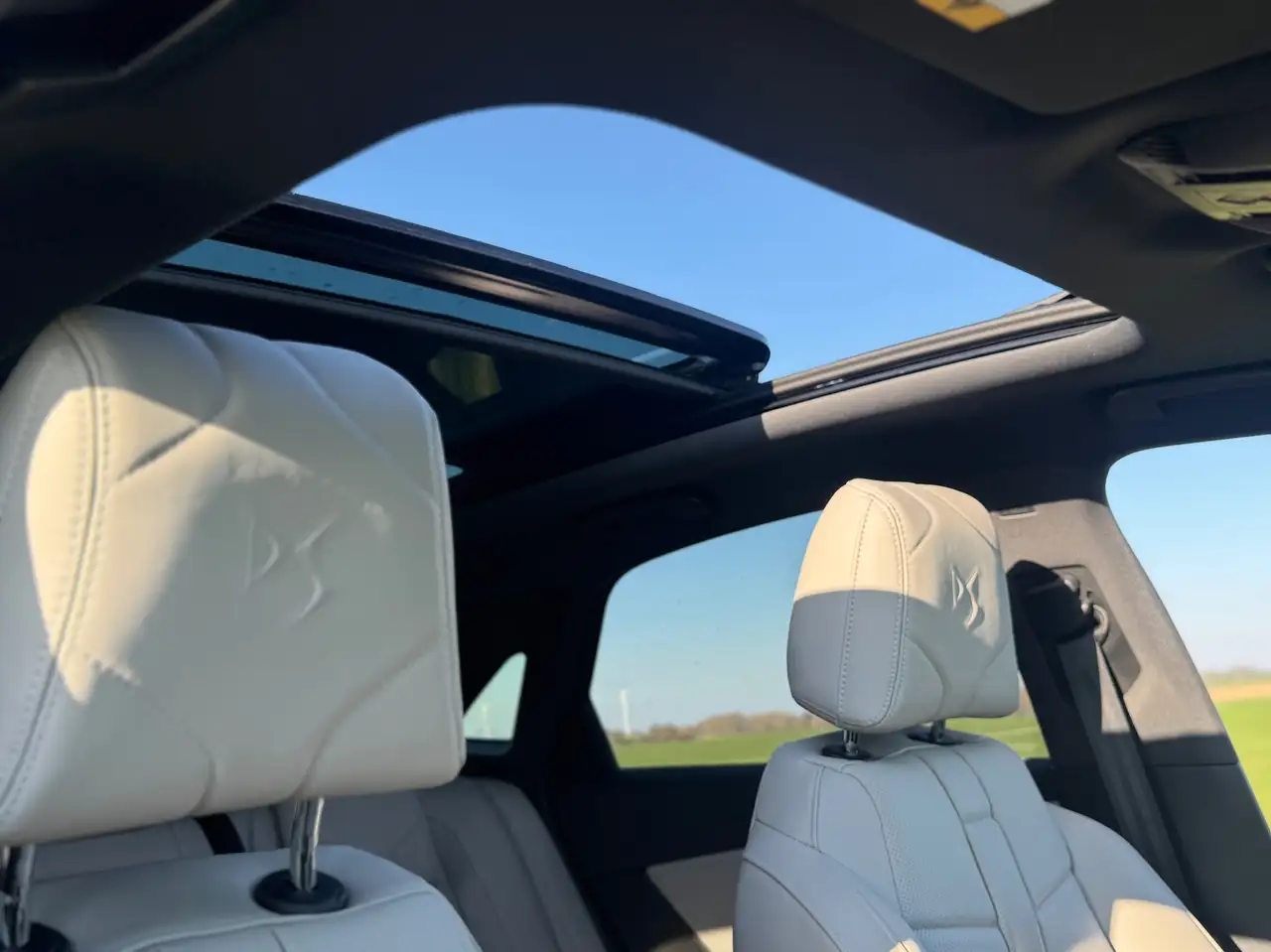 DS Automobiles DS 7 Crossback 2024