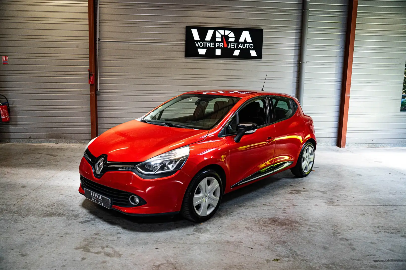Renault Clio 1.5 dCi 90ch Rouge - 1