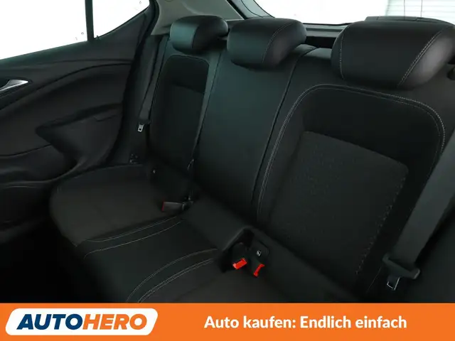 Opel Astra view 14