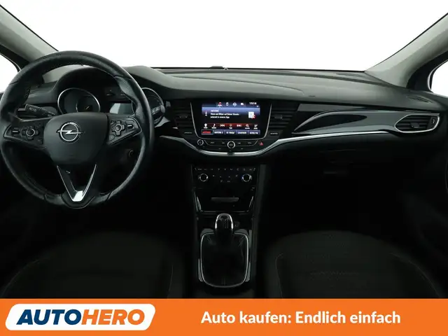 Opel Astra view 12