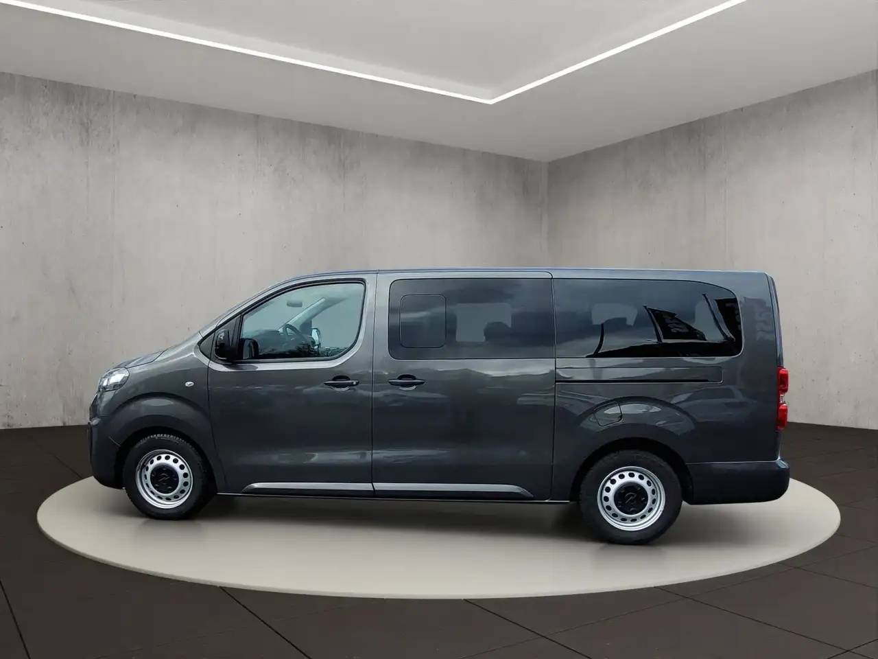 Opel Vivaro 2.0 D L 9-Sitzer 2