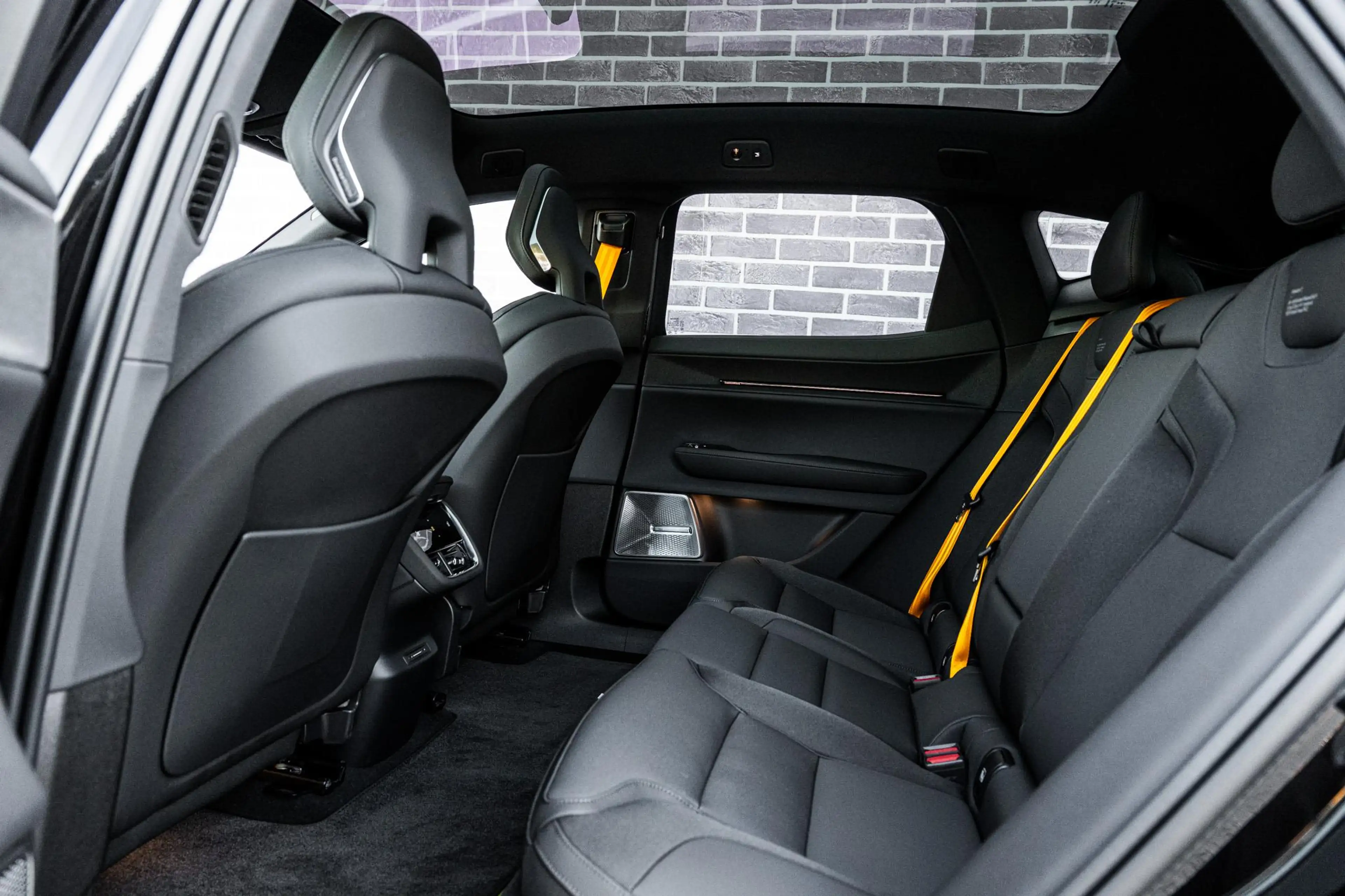 Polestar 3 Long range Dual motor 111 kWh Performance Pilot Pl — photo 8