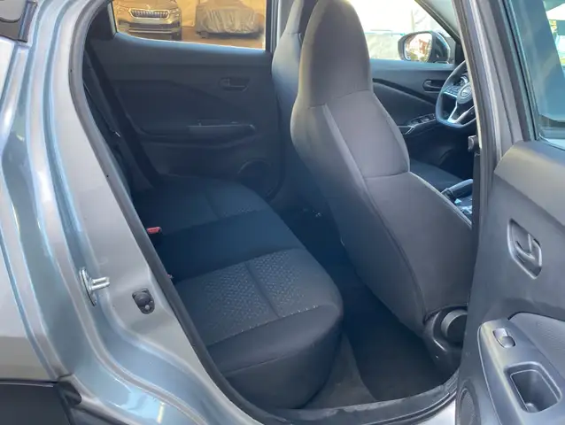 Nissan Juke view 12