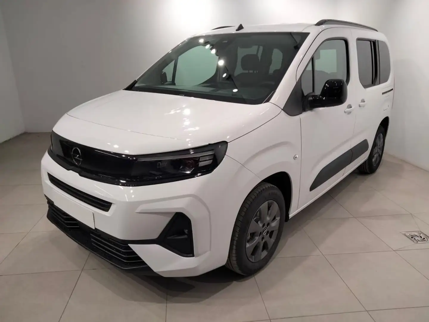 Opel Combo 100 Cv 1.5 Td S/S MT6 €6.4 Blanco - 1