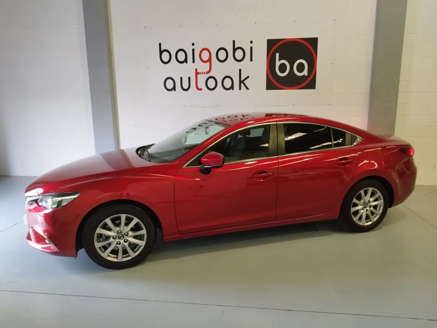 Mazda 6 2.2DE Style (Navi) 110kW Rojo - 2