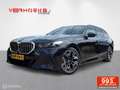 BMW 530 5 serie 530e Touring M-Sport / Leer /Pano /Head-up Чорний - thumbnail 1