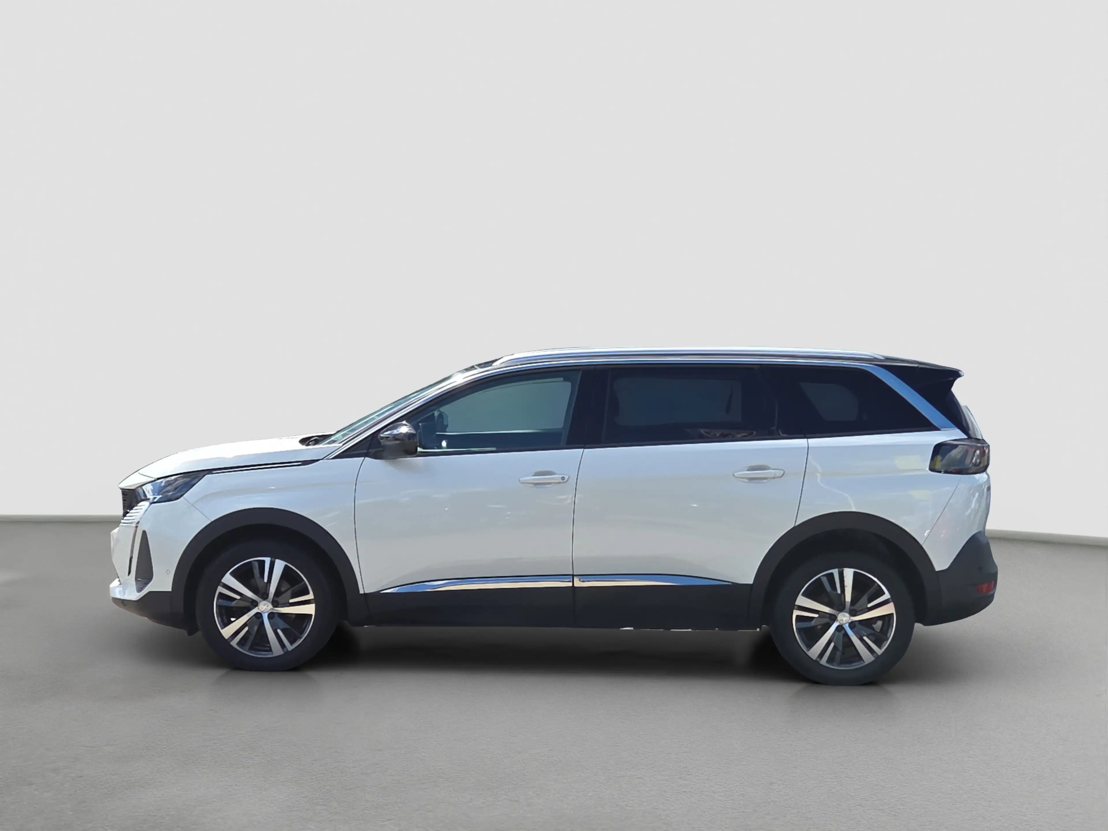 Peugeot 5008 1.2 PureTech Blue Lease Allure 7 persoons | Camera — photo 8