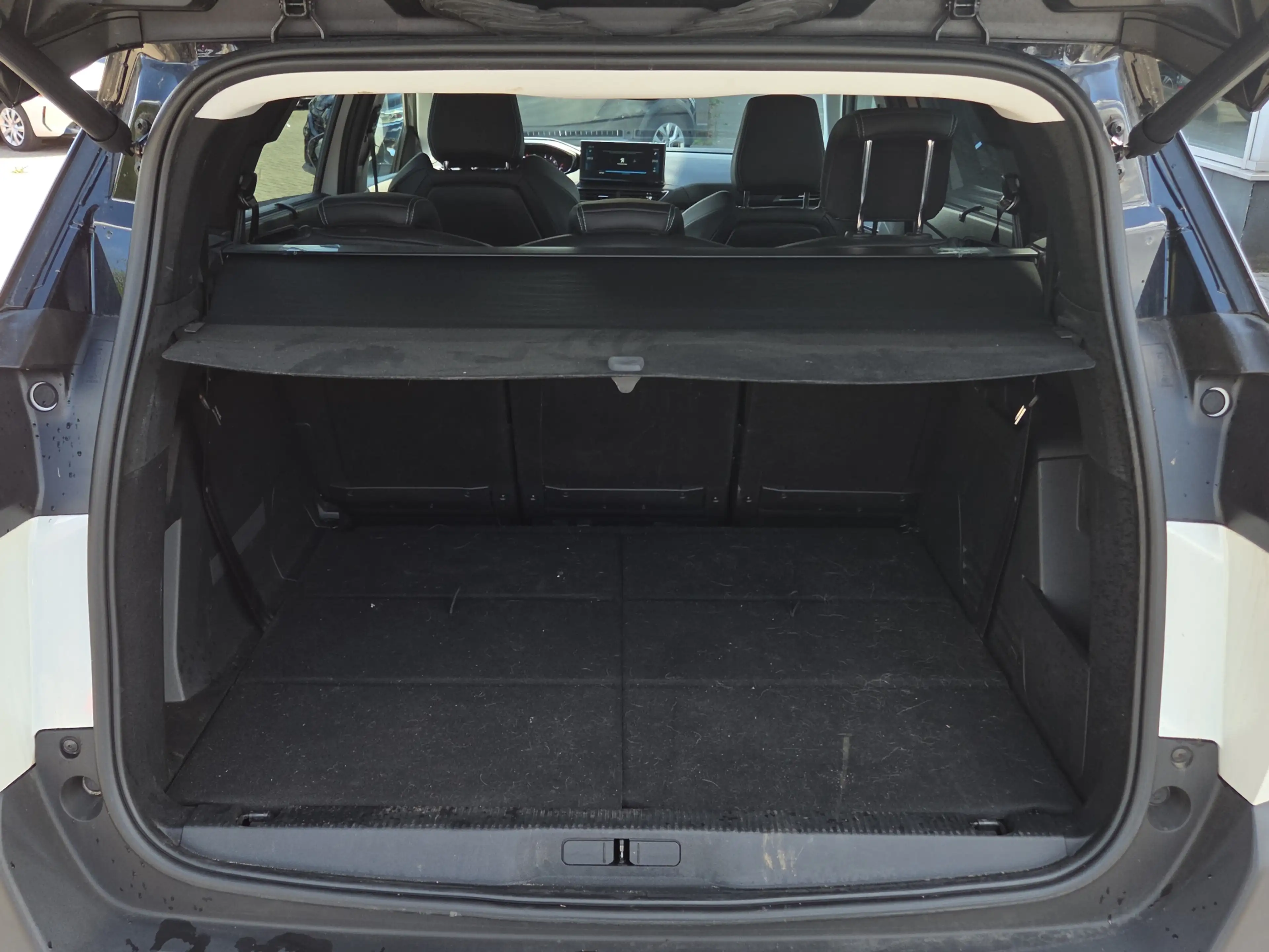 Peugeot 5008 1.2 PureTech Blue Lease Allure 7 persoons | Camera — photo 35