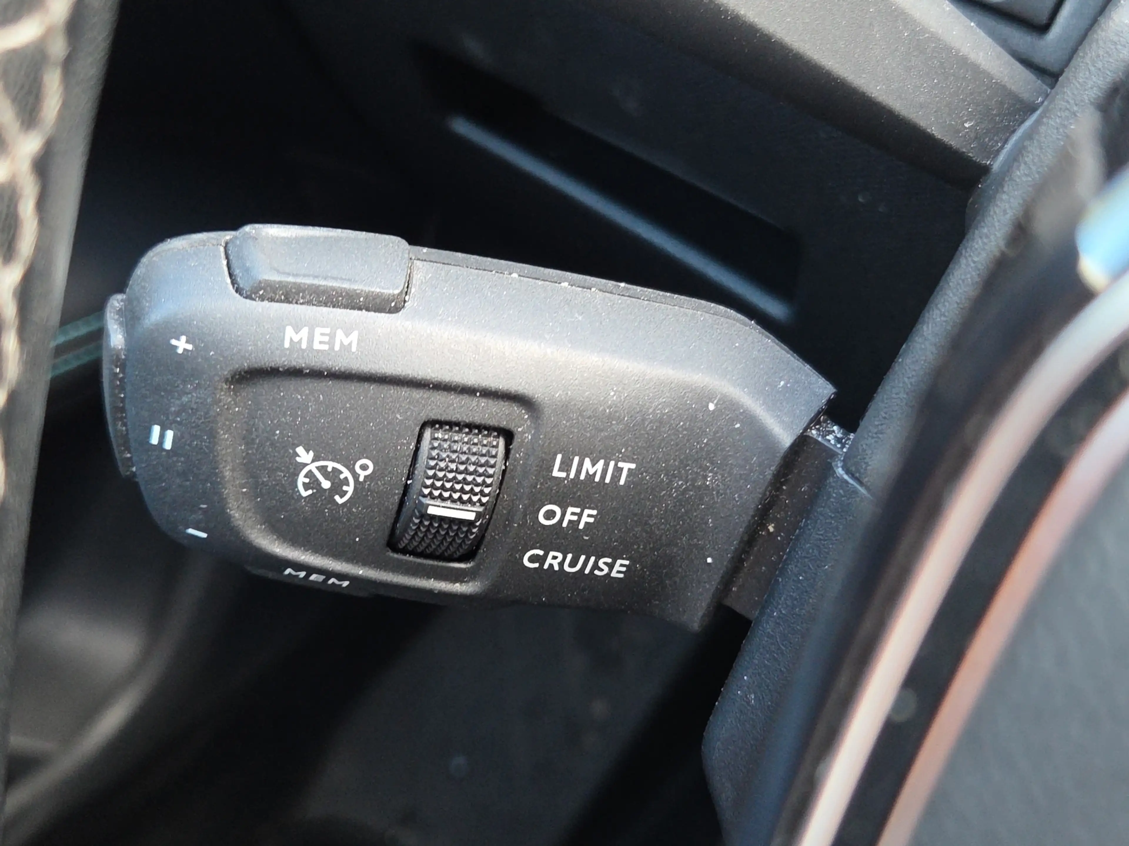 Peugeot 5008 1.2 PureTech Blue Lease Allure 7 persoons | Camera — photo 13