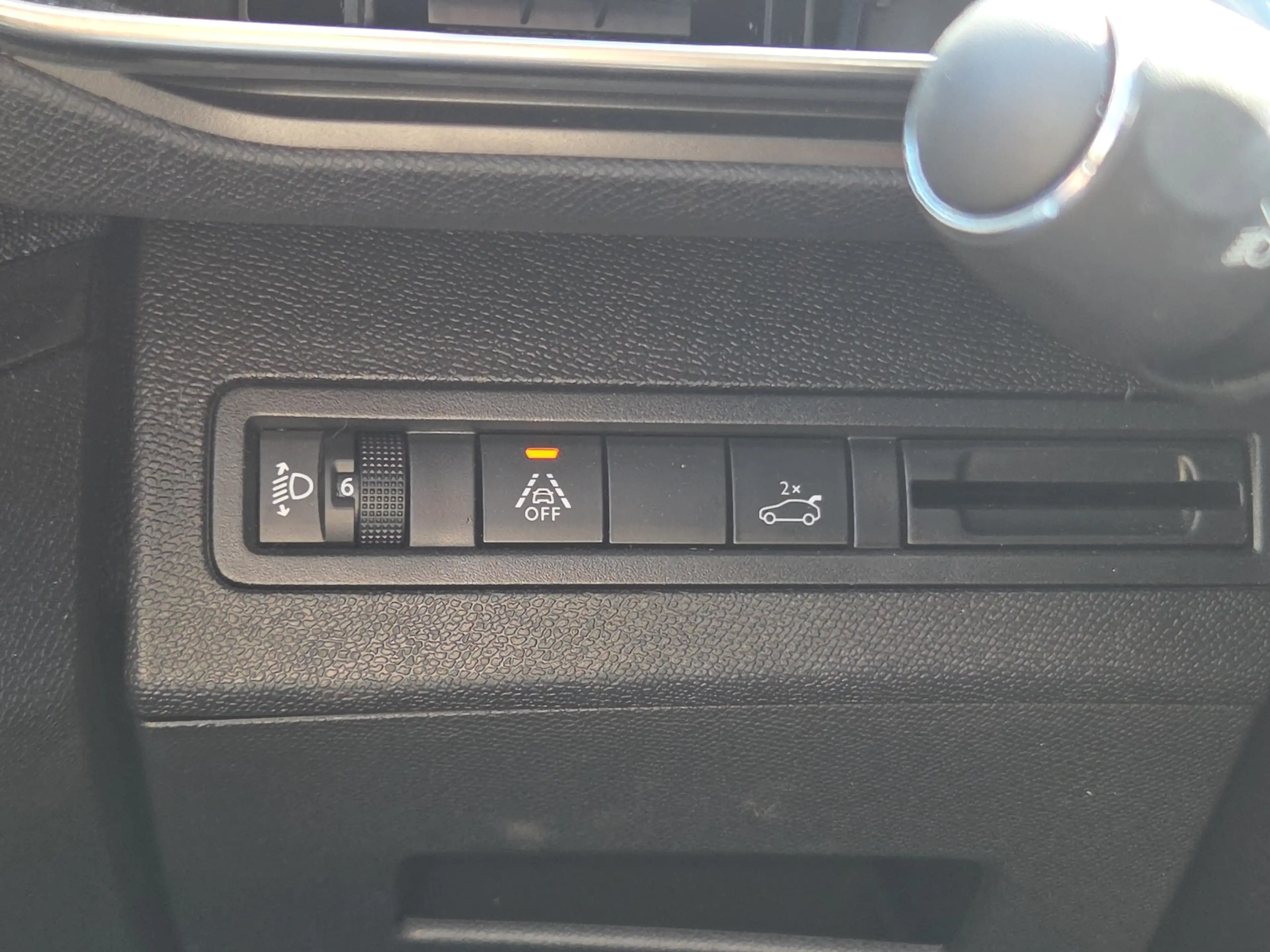 Peugeot 5008 1.2 PureTech Blue Lease Allure 7 persoons | Camera — photo 32