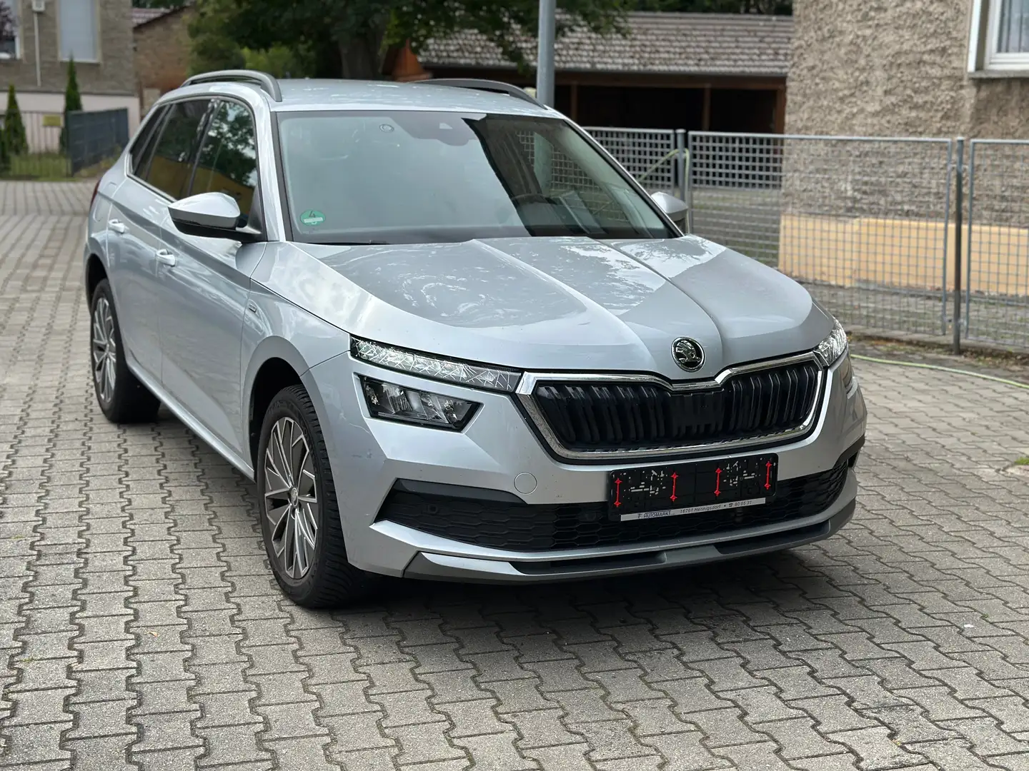 Skoda Kamiq 1.5 TSI Ambition Silber - 2