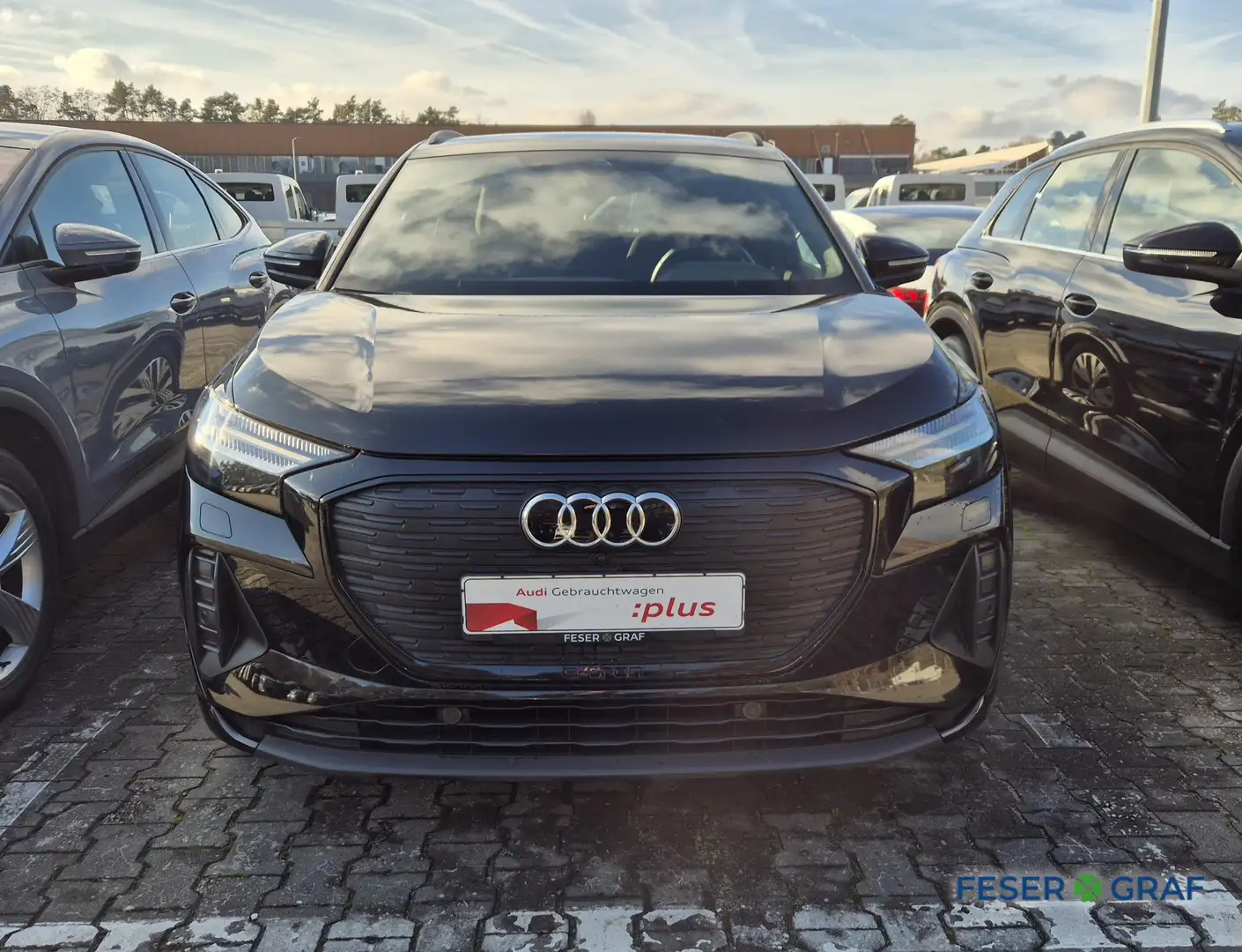 Audi Q4 e-tron 40 e-tron S Line Int Leder,Matrix,Navi,SONOS,Kamer Noir - 2