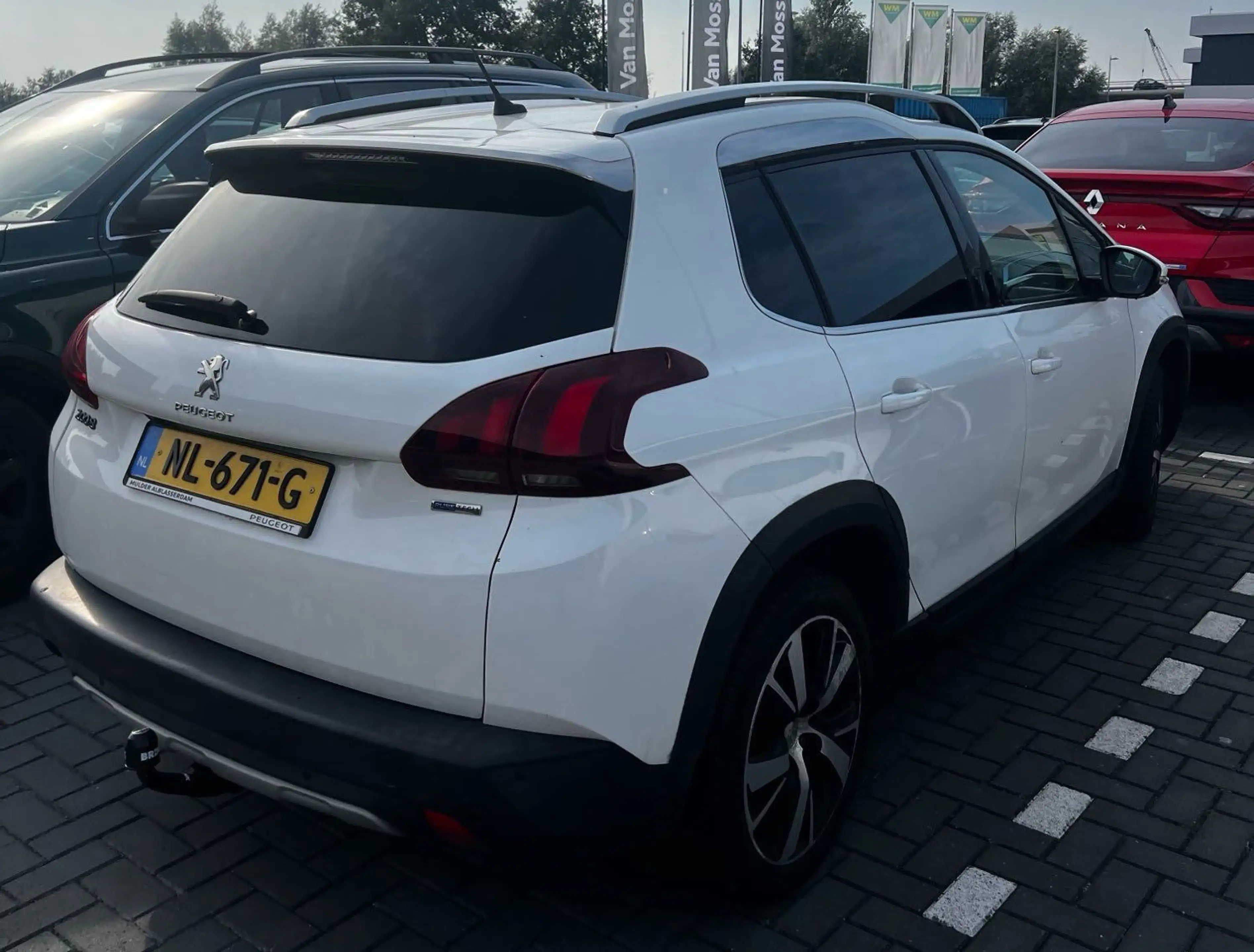 Peugeot 2008 1.2 PureTech Allure navi LM airco org NL — photo 4