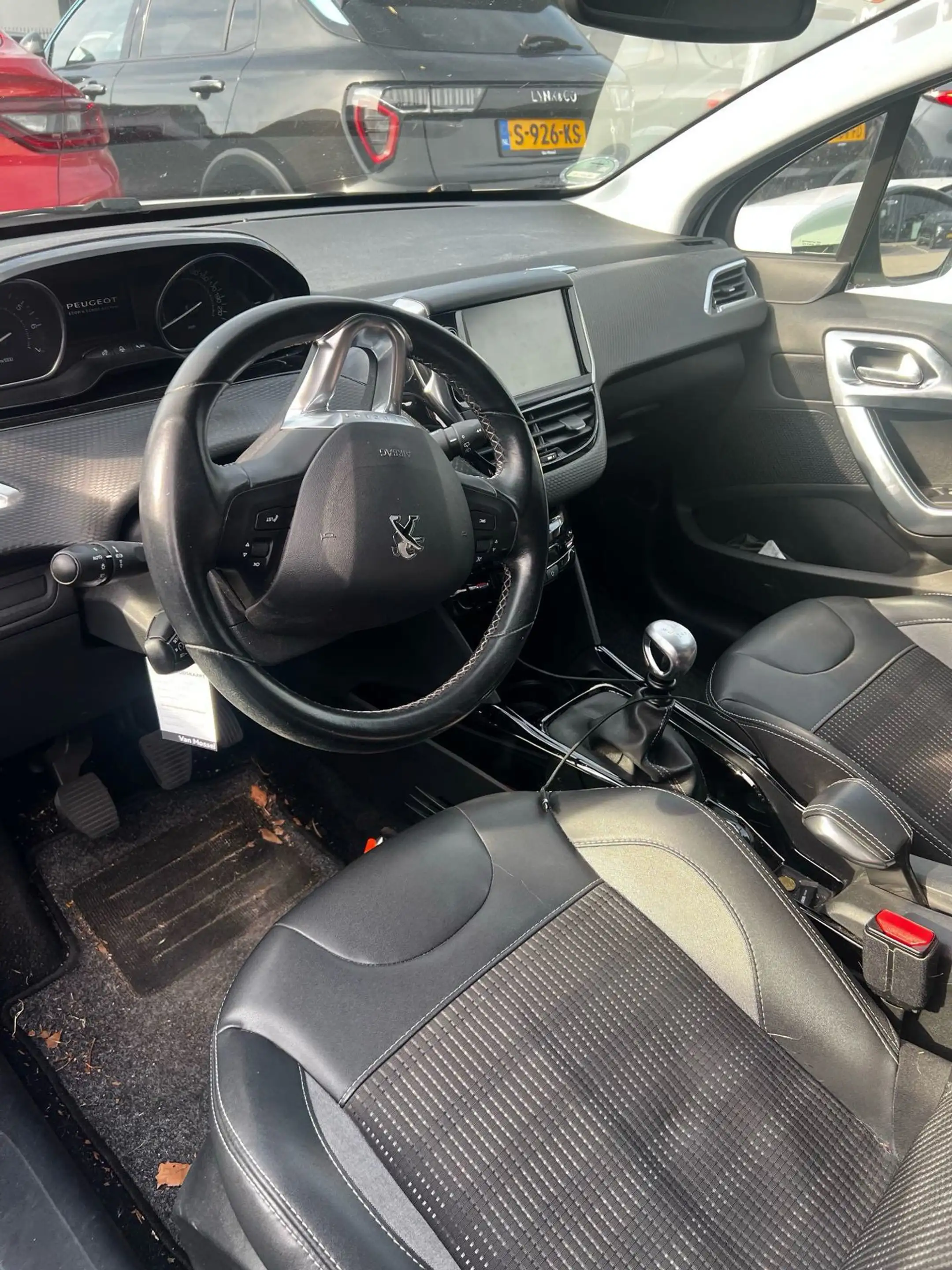 Peugeot 2008 1.2 PureTech Allure navi LM airco org NL — photo 3