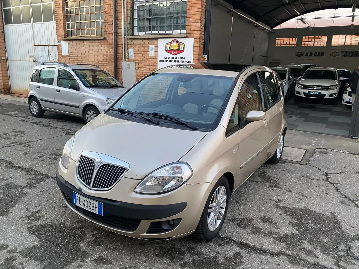 Lancia MUSA 1.4 16v Platino Plus dfn Bronz - 1