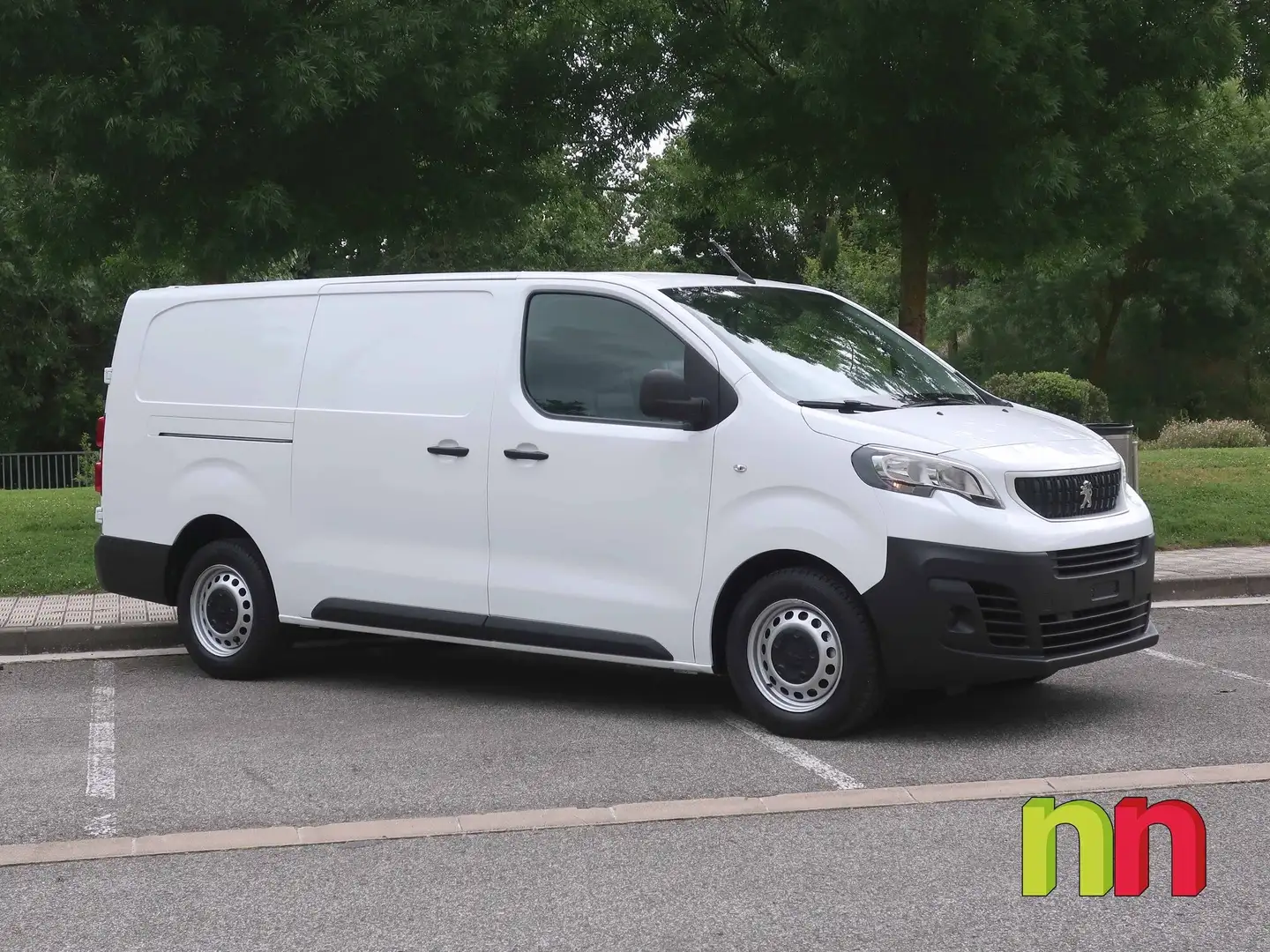 Peugeot Expert Fg. Long 2.0BlueHDi S&S Premium 120 Blanco - 2