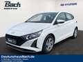 Hyundai i20 1,2 Select mit Funktionspaket Navi+Kam.+PDC Weiß - thumbnail 1