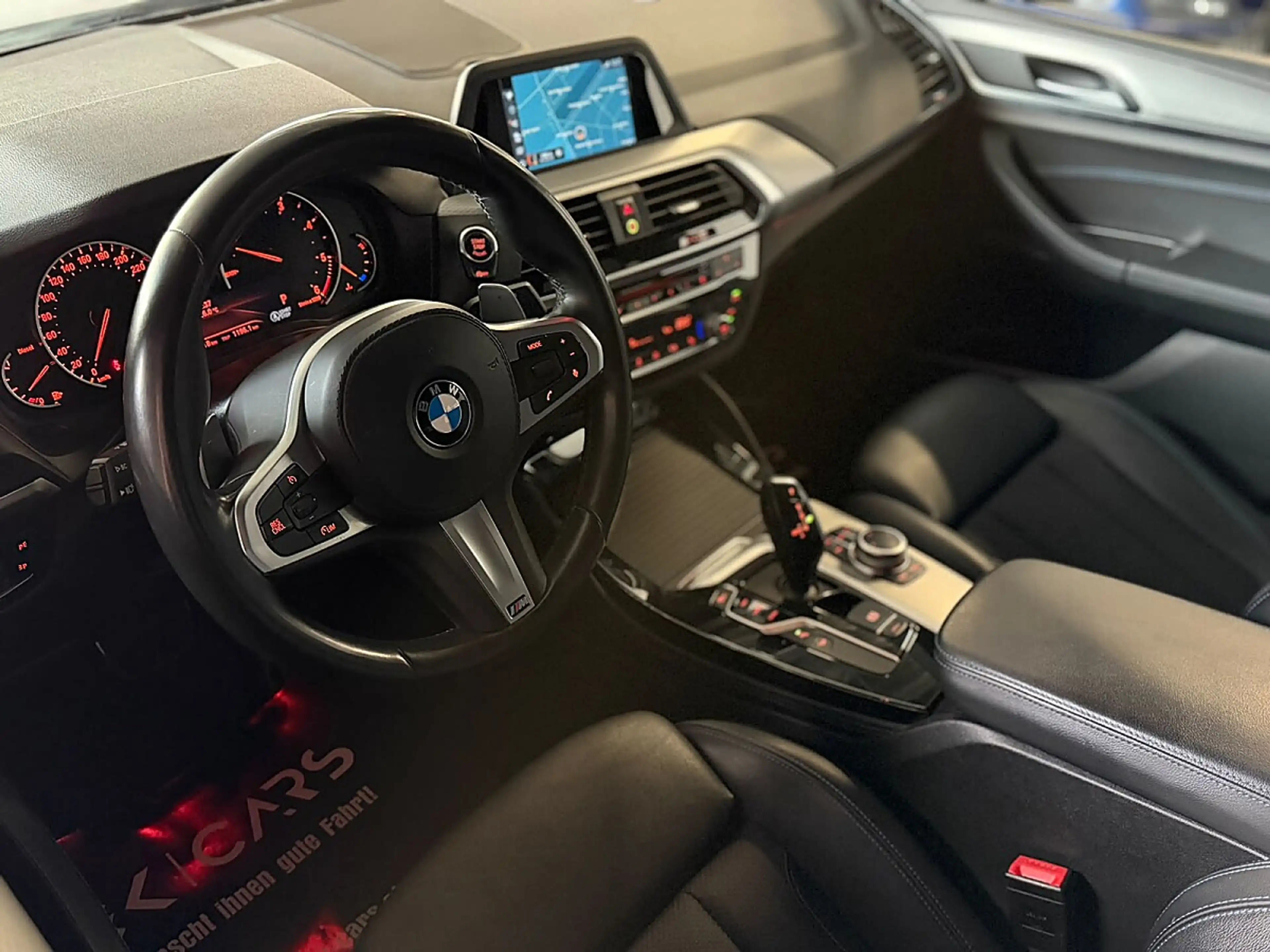 BMW X4 xDrive 20d M-PAKET/1.BESITZ/AHK — photo 8