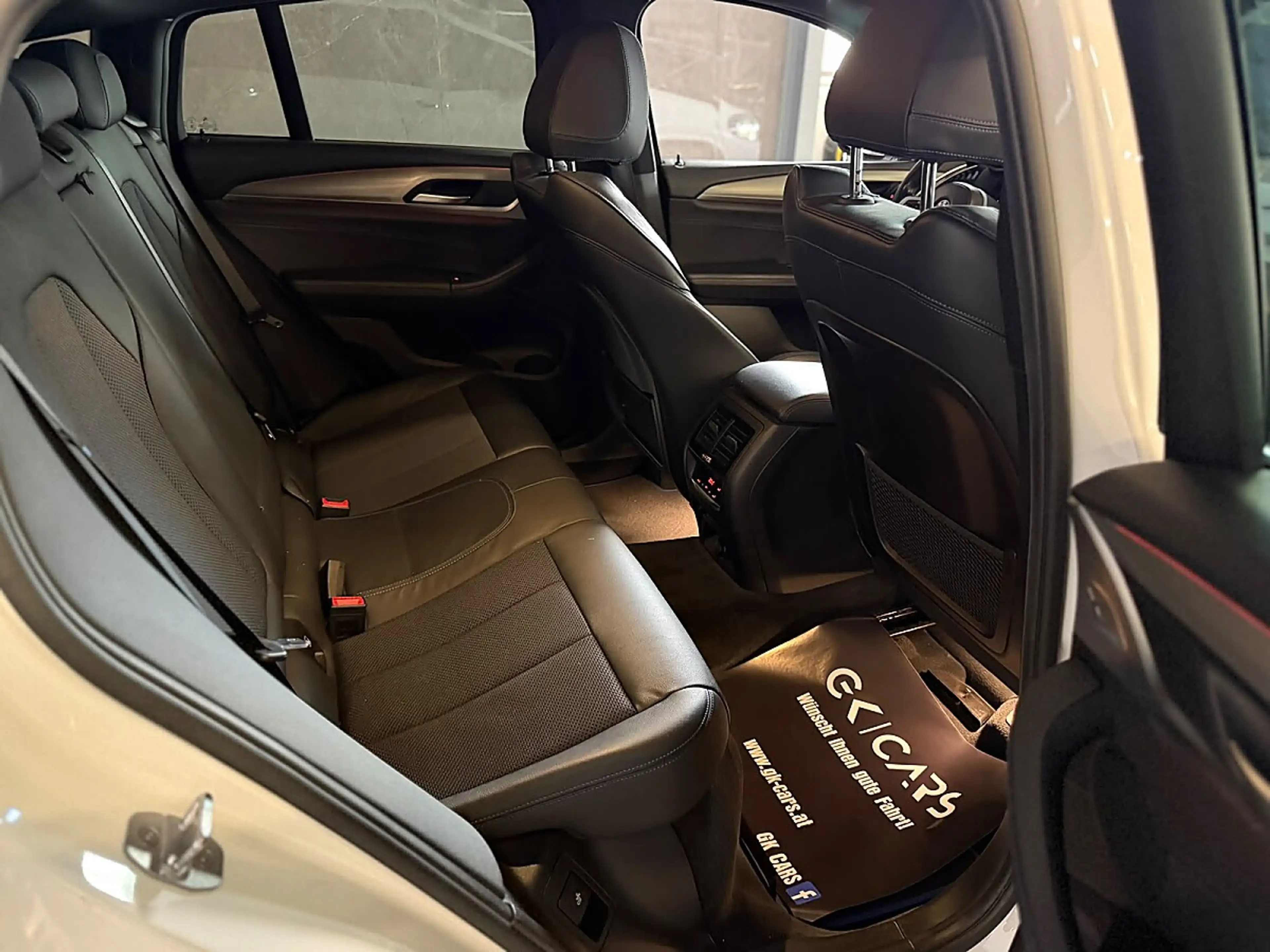 BMW X4 xDrive 20d M-PAKET/1.BESITZ/AHK — photo 14