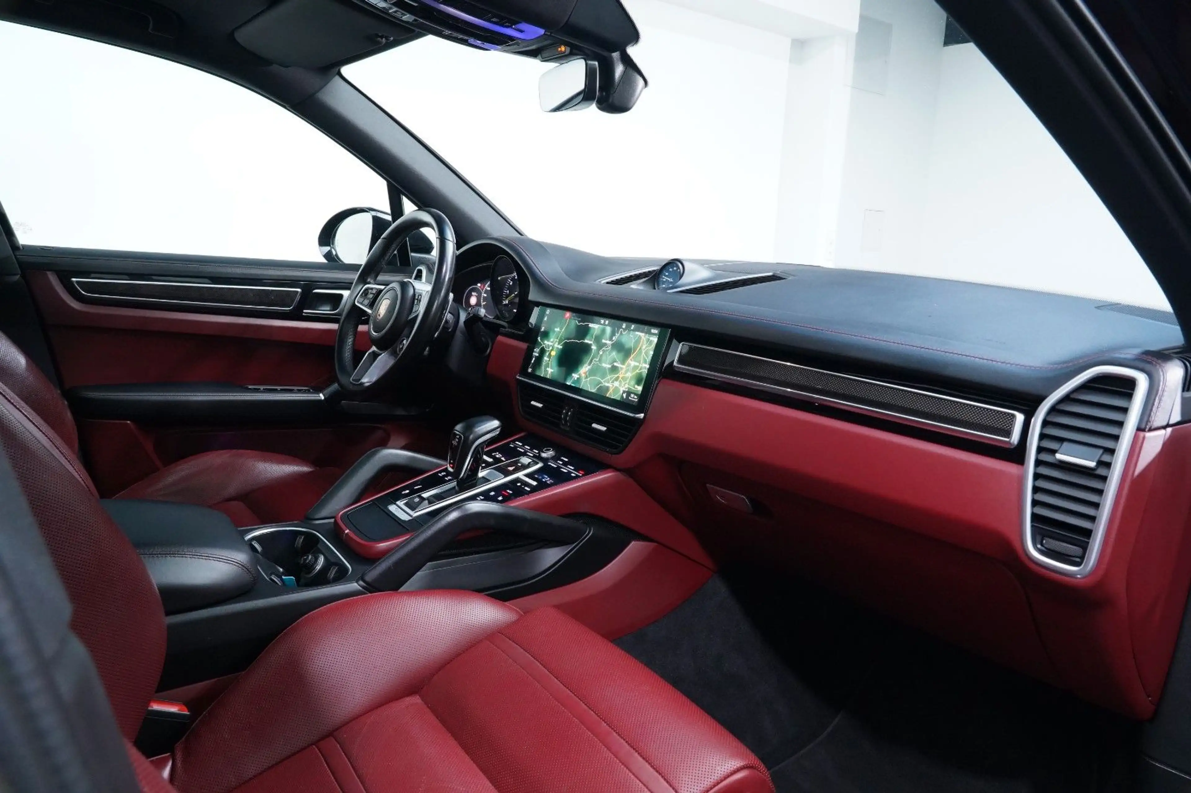 Porsche Cayenne E-Hybrid PDLS+/18-WEG/BOSE/PANO/CARPLAY — photo 8