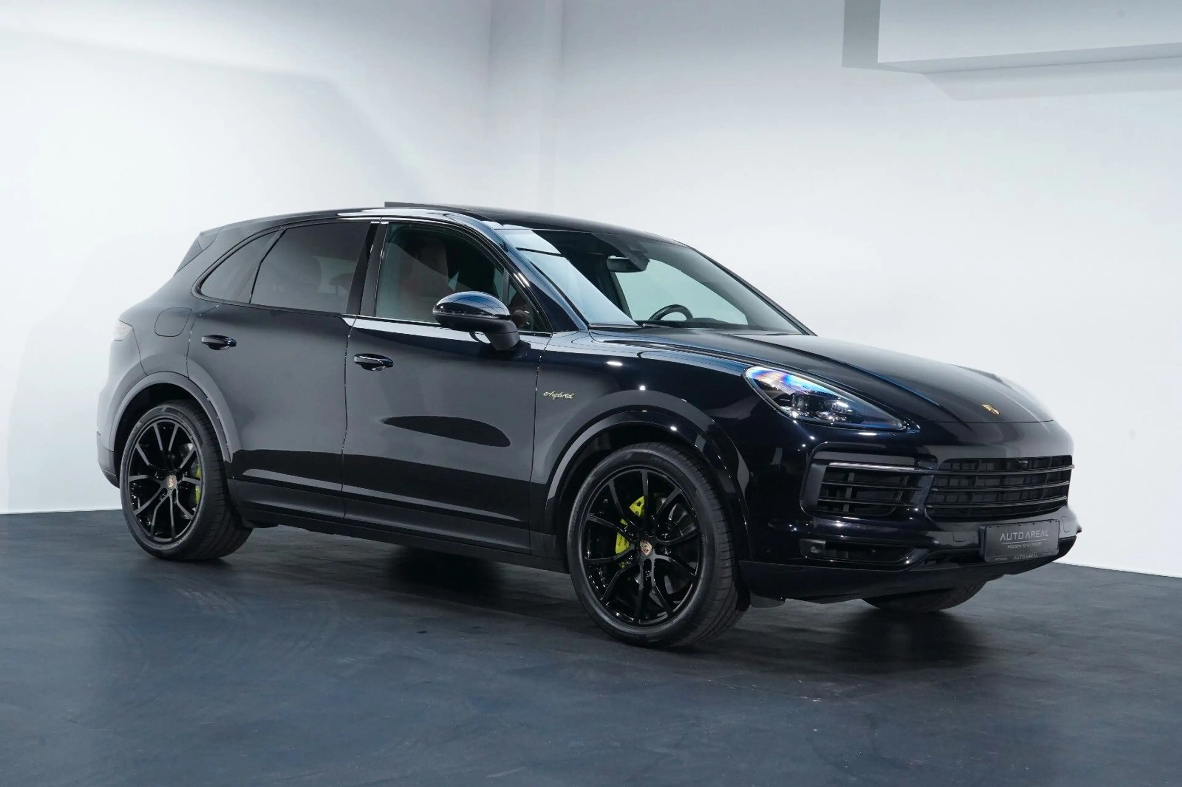 Porsche Cayenne E-Hybrid PDLS+/18-WEG/BOSE/PANO/CARPLAY — photo 2