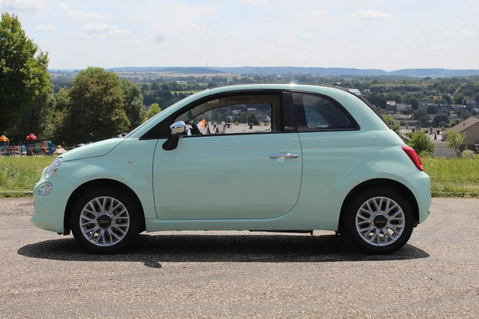 Fiat 500 1.2 YOUNG CABRIO I CRUISE CONTROL I NAVI I BLUETOO Groen - 2