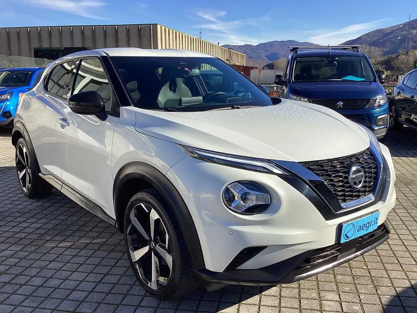Nissan Juke 2ª serie 1.0 DIG-T 114 CV Tekna Blanco - 2