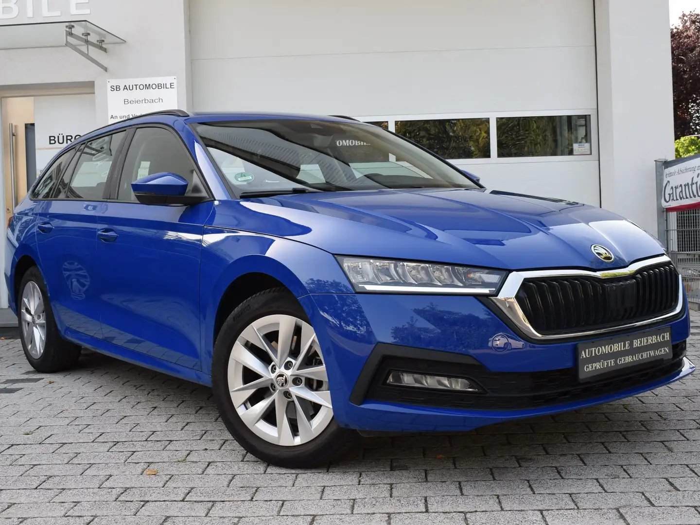 Skoda Octavia Ambition 1.4 iV e-Hybrid/Navi/Led/DAB/PDC/Temp/ALU Bleu - 1