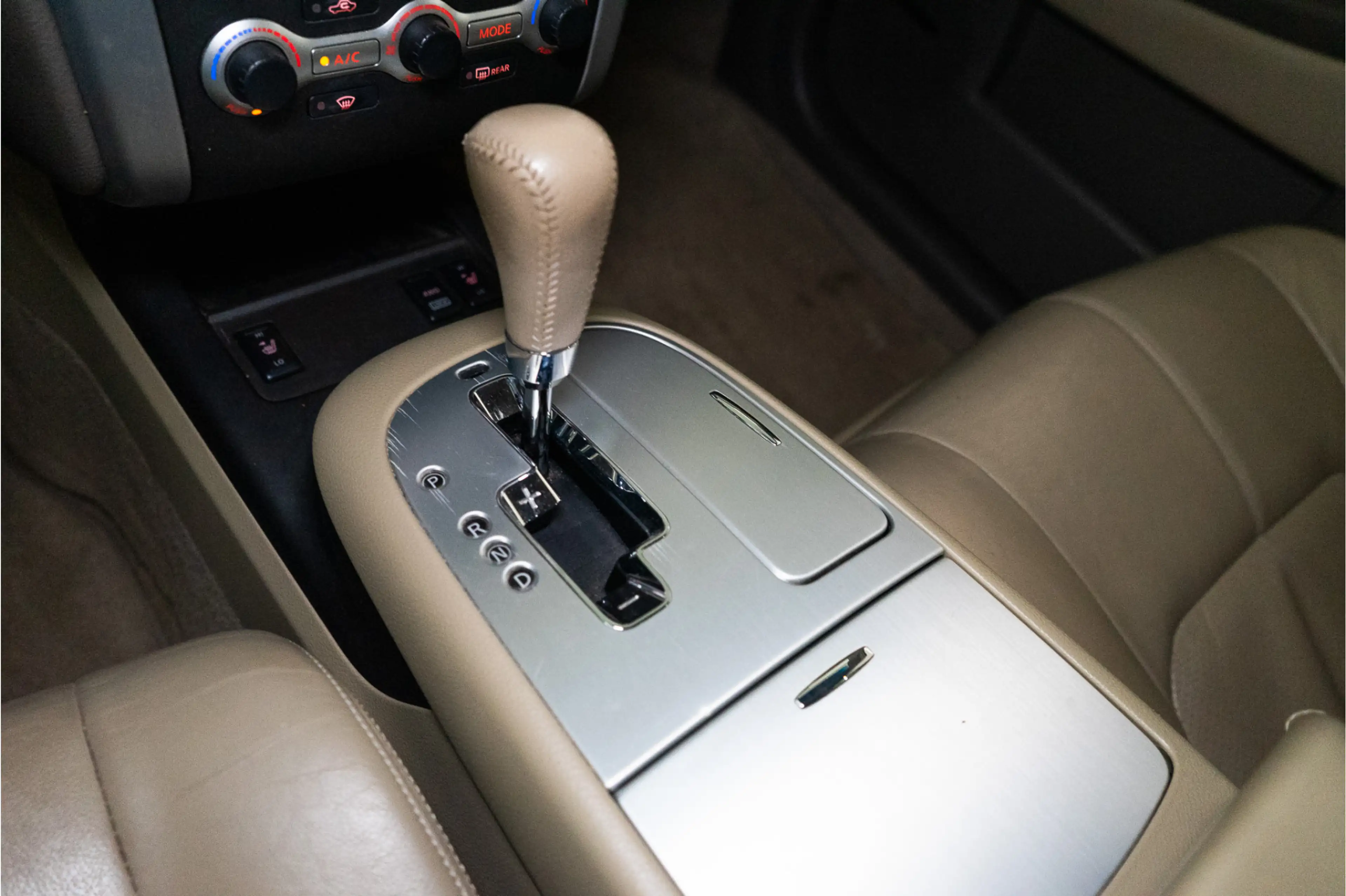 Nissan Murano 3.5 V6 256PK YOUNGTIMER | Keyless | Bluetooth | Ca — photo 26