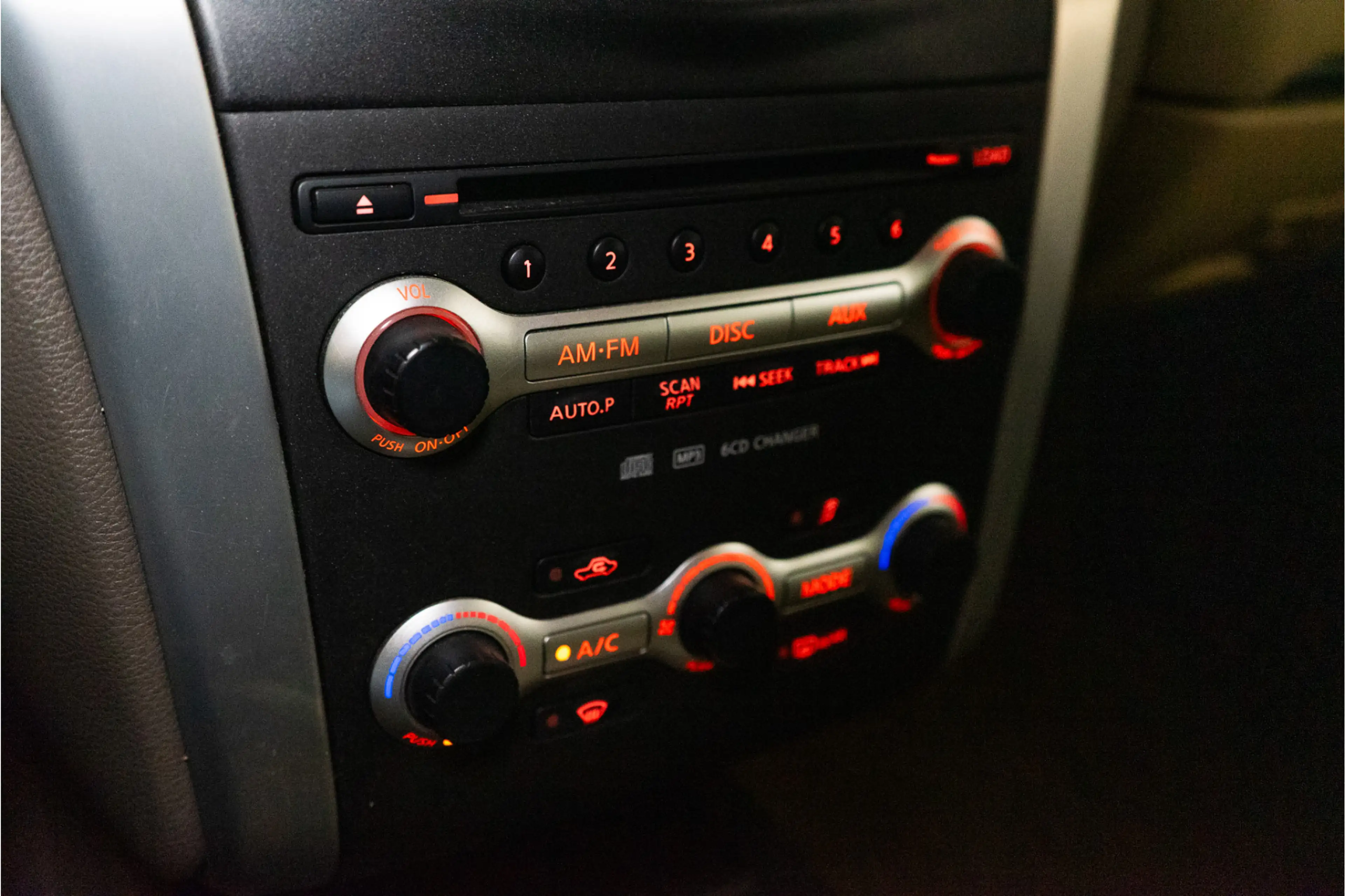 Nissan Murano 3.5 V6 256PK YOUNGTIMER | Keyless | Bluetooth | Ca — photo 28