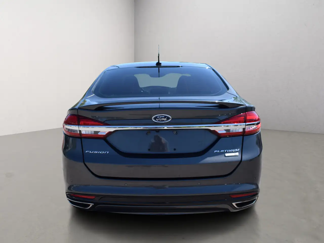Ford Fusion снимка Ford Fusion