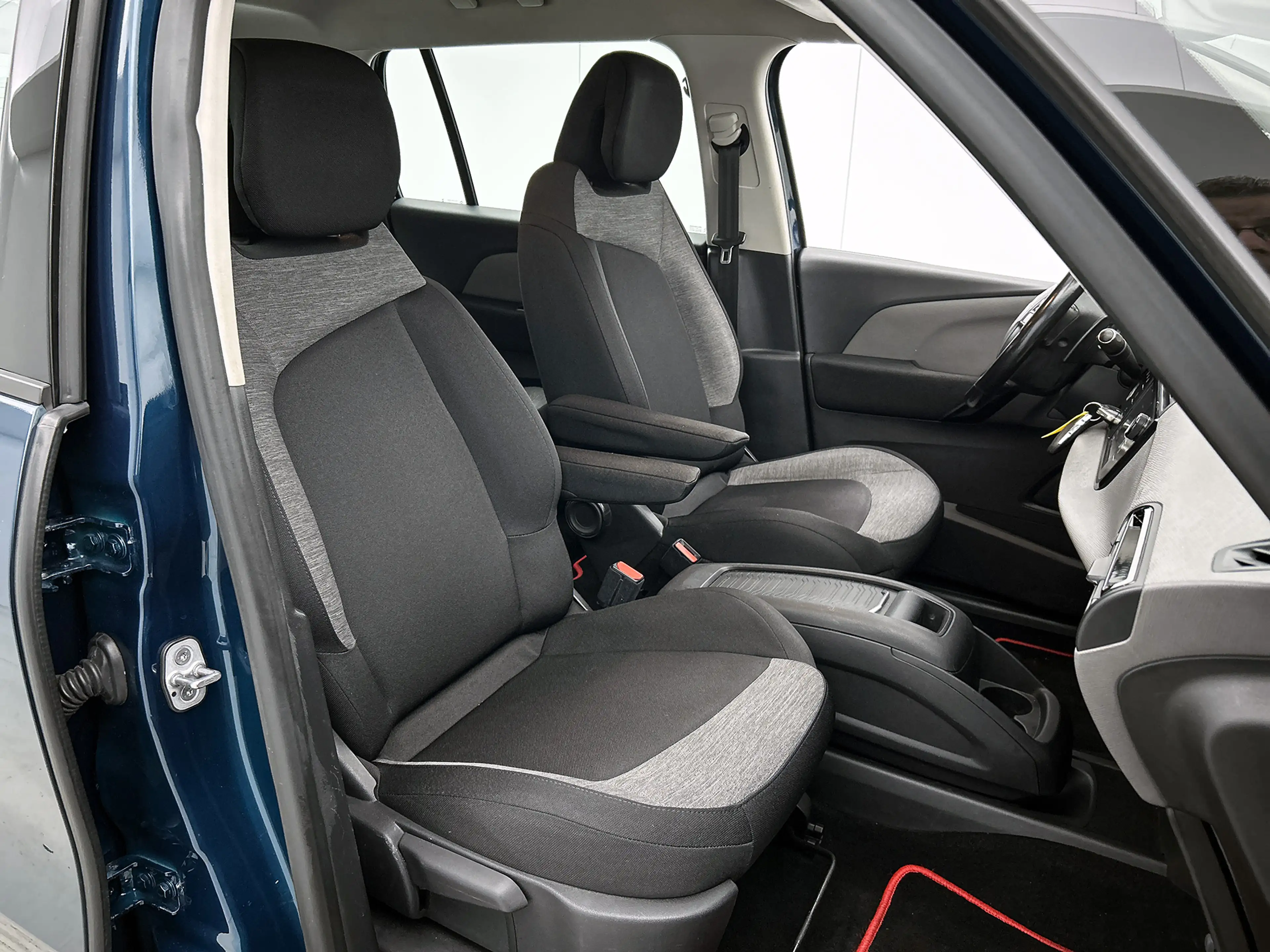 Citroen Grand C4 SpaceTourer 1.2 PureTech Business / Navigatie / Cruise ctr. / — photo 35