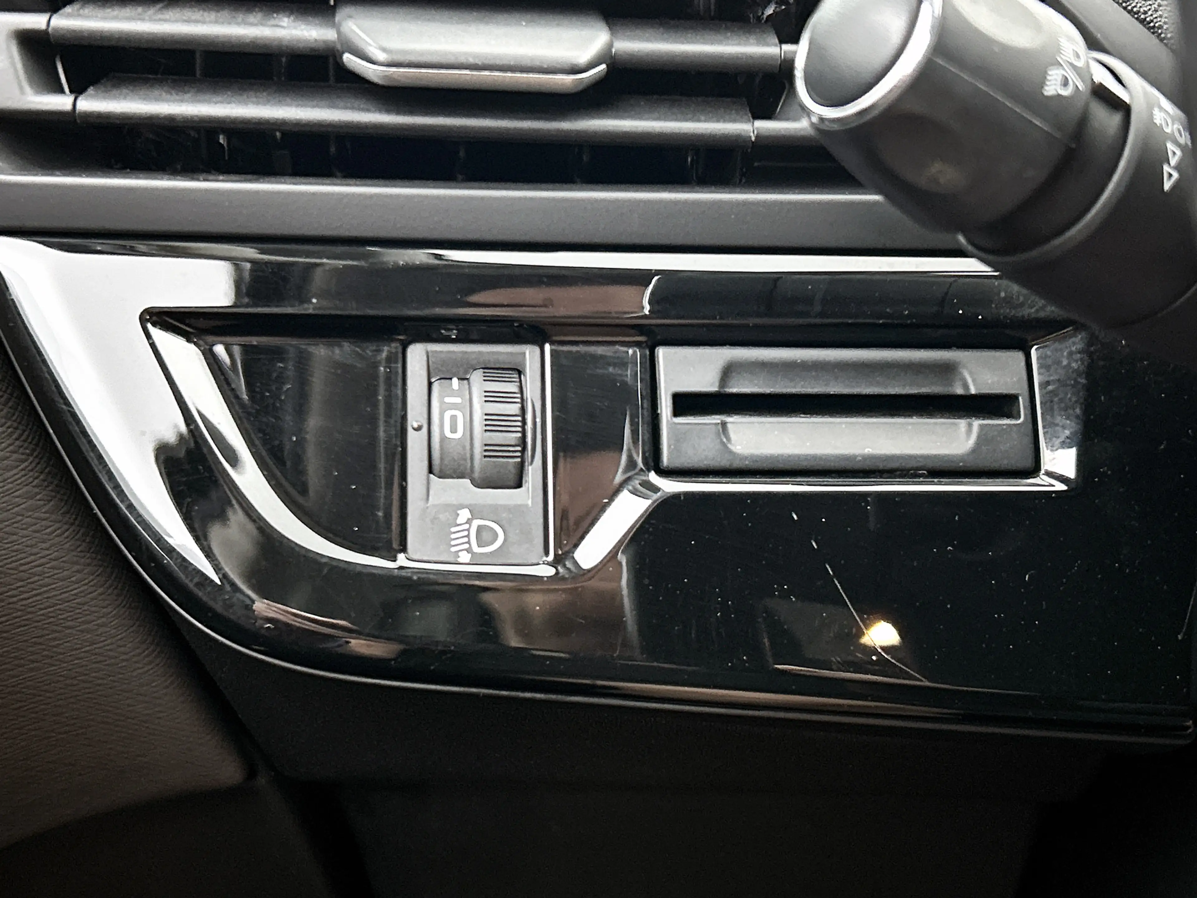 Citroen Grand C4 SpaceTourer 1.2 PureTech Business / Navigatie / Cruise ctr. / — photo 24