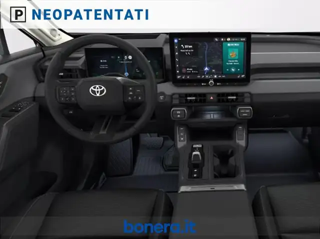Toyota Rav4 view 5