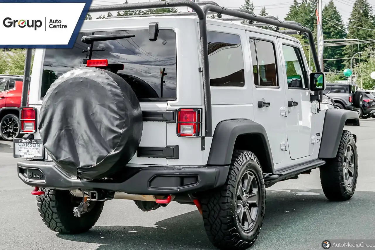 Jeep Wrangler photo Jeep Wrangler