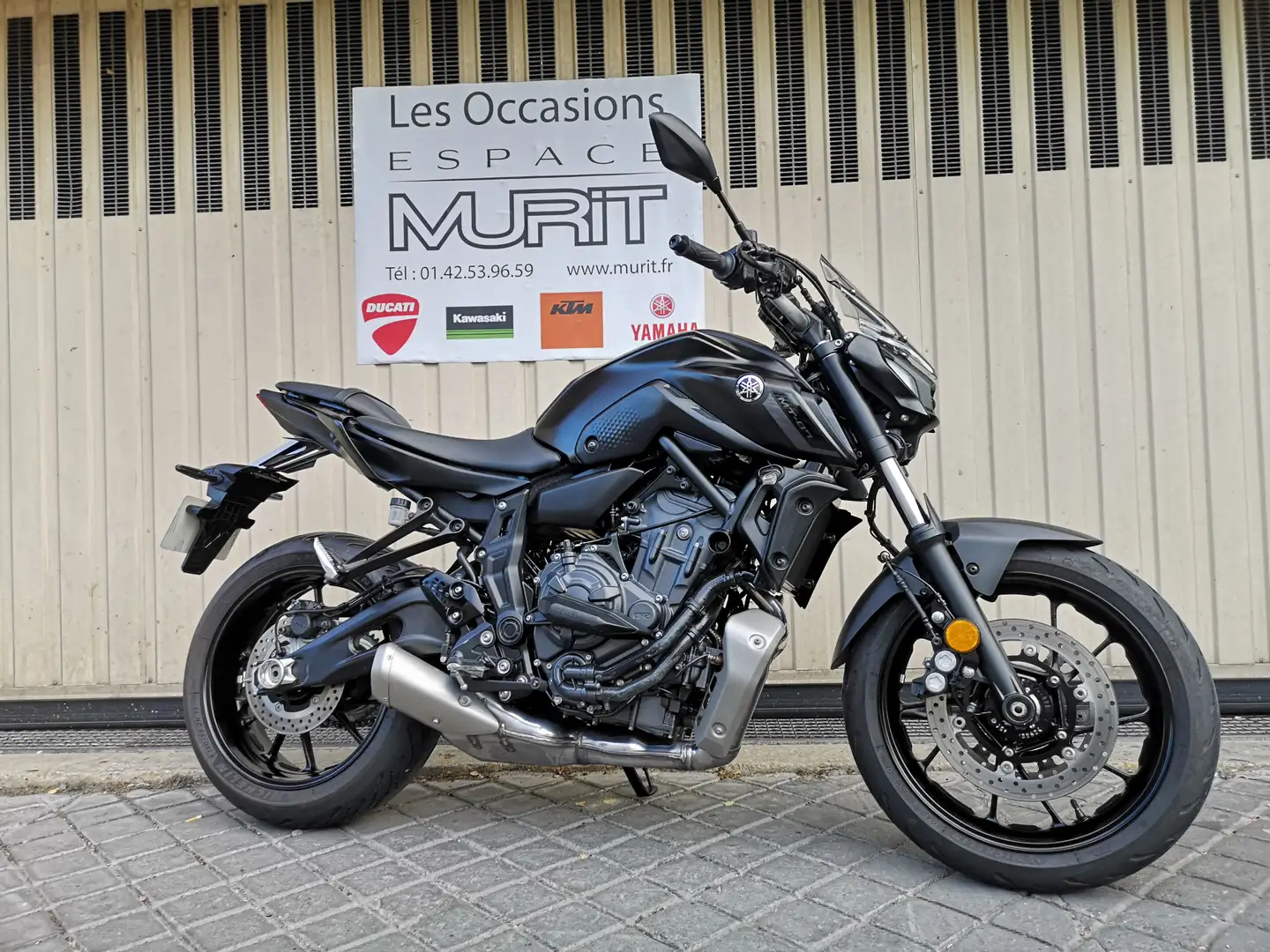 Yamaha MT-07 Noir - 1
