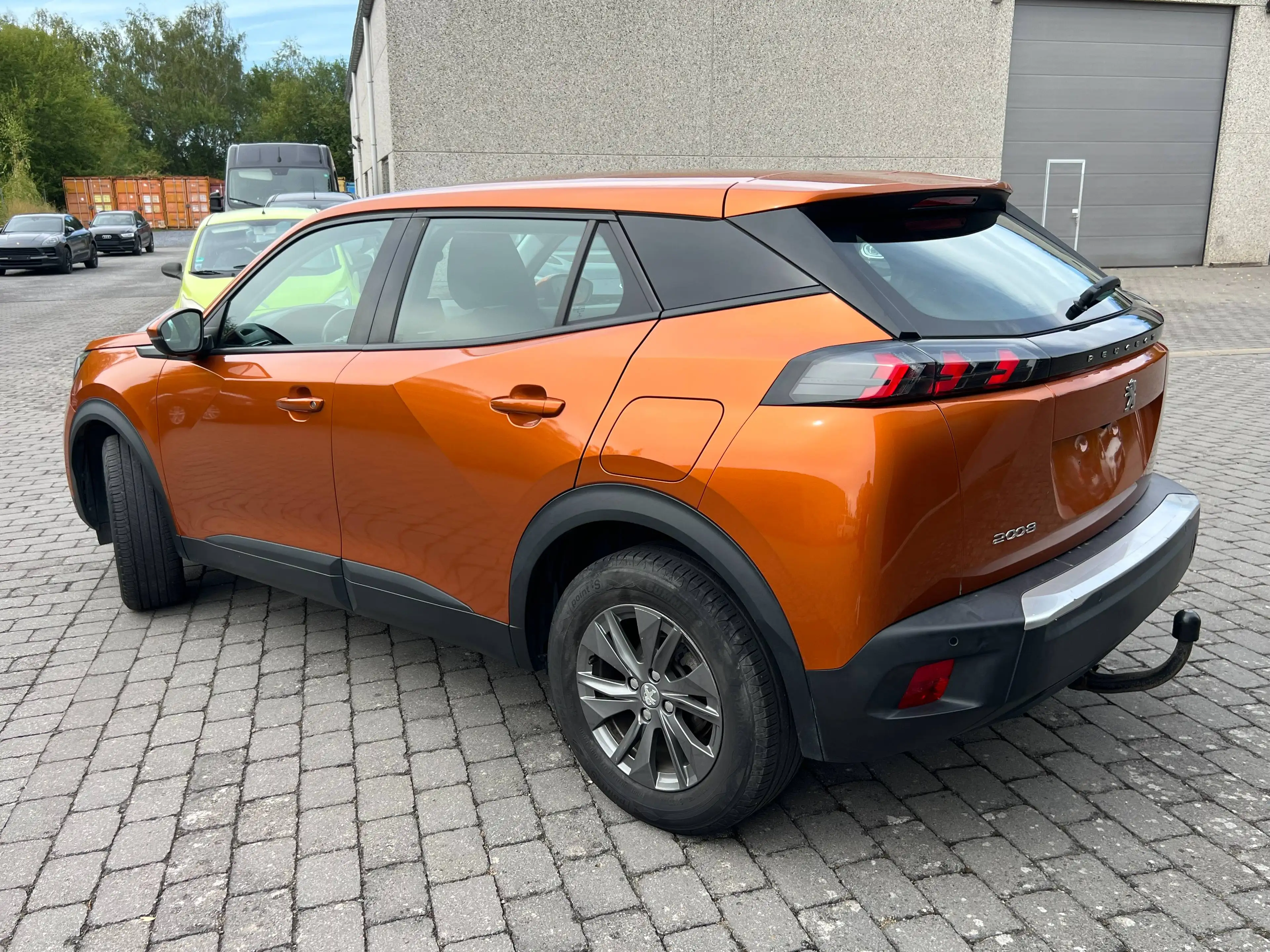 Peugeot 2008 MARCHAND OU EXPORT !!! 1.5 BlueHDi, Apple Car-Play, Camera de recul, Climatisation — photo 8