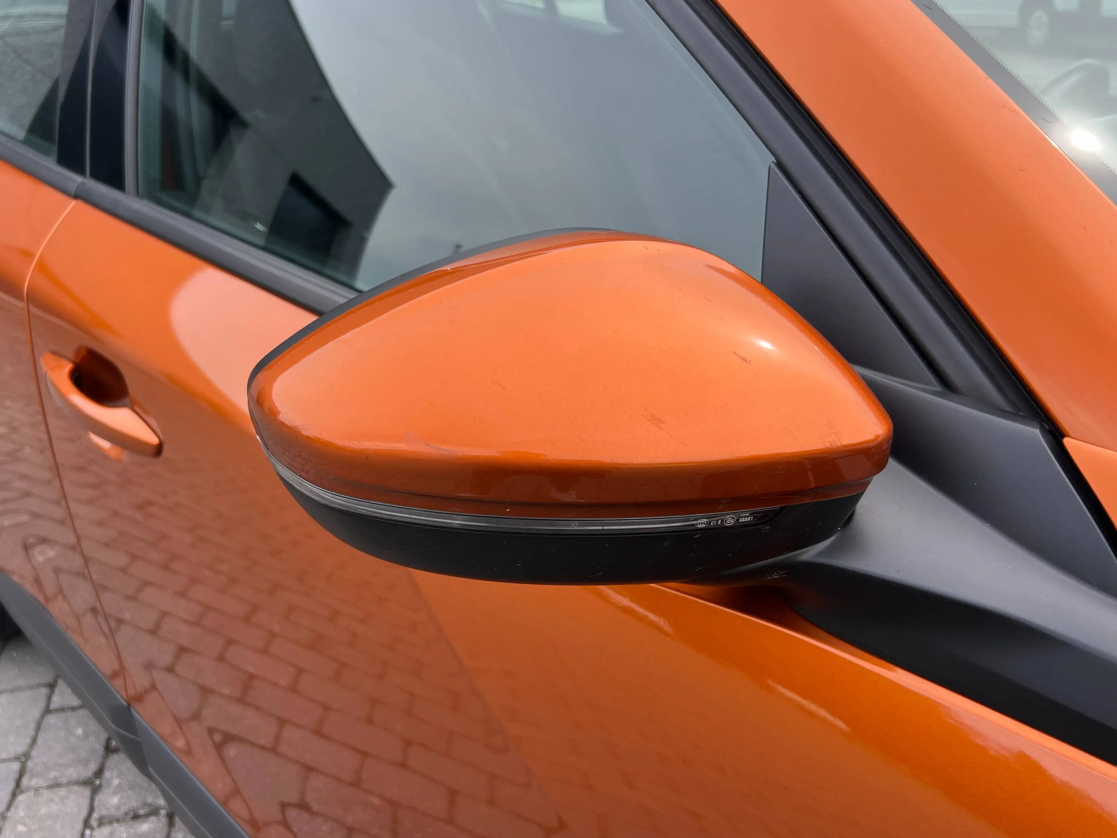Peugeot 2008 MARCHAND OU EXPORT !!! 1.5 BlueHDi, Apple Car-Play, Camera de recul, Climatisation — photo 15