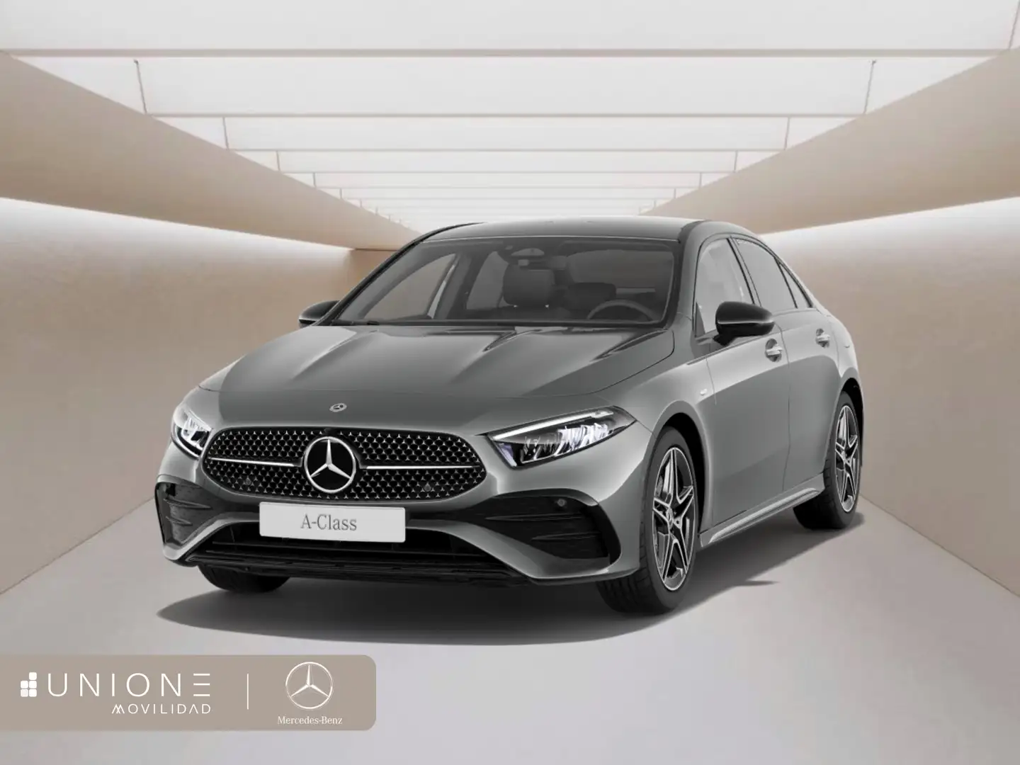 Mercedes-Benz A 250 e Berlina con tecnología híbrida - 1